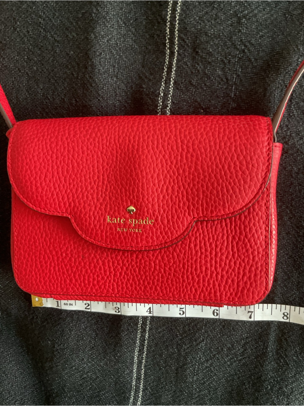 kate spade Pebbled Leather Crossbody in Bright Red. One size. NWOT. Never used. - Picture 9 of 11